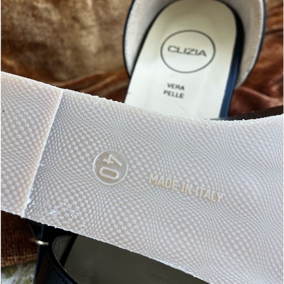 NEW Italian Leather Wedges - Picture 3 of 3